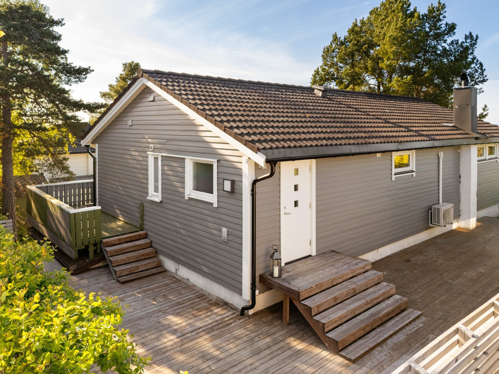 Inngangspartiet til 1. etasje. Galleribilde