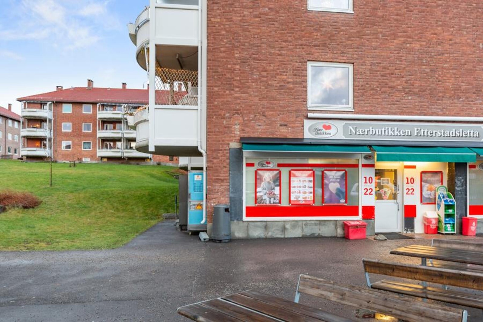 Nærbutikken Etterstadsletta ligger i nærheten, med kun 3 minutter gangavstand Galleribilde