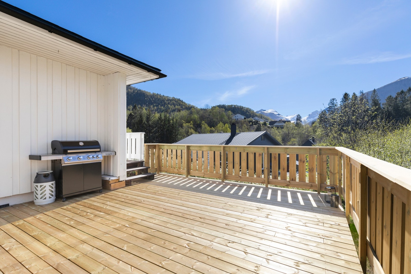 Terrasse. Galleribilde