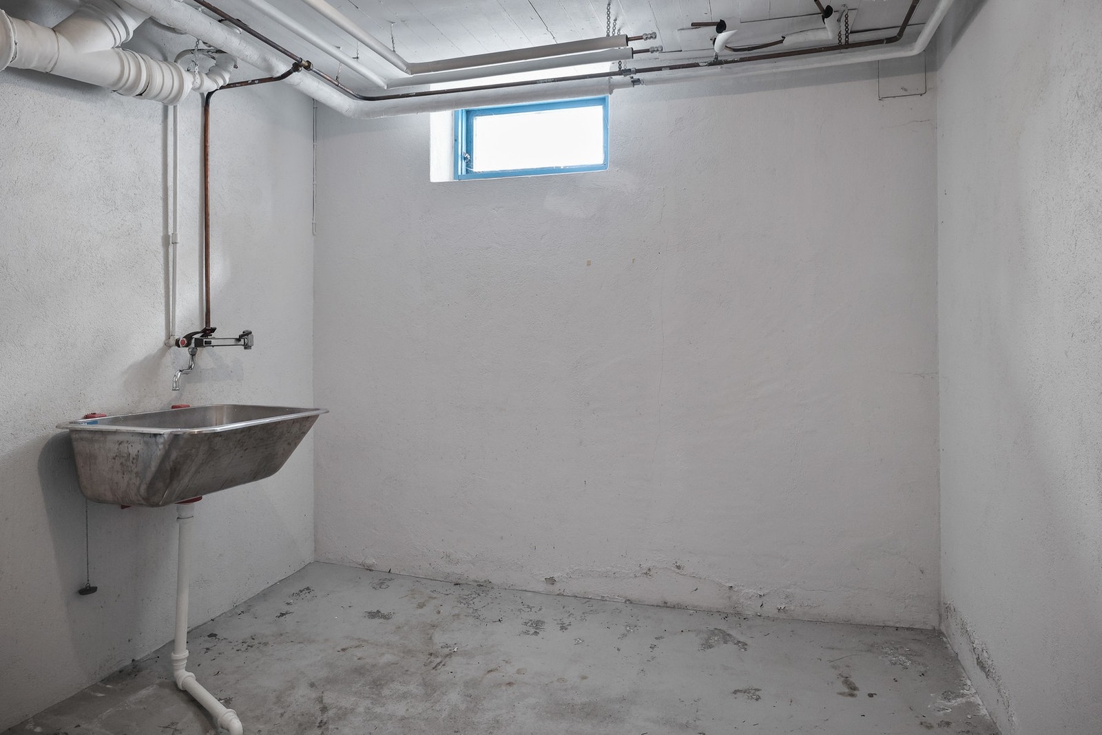 Bod i kjeller Galleribilde