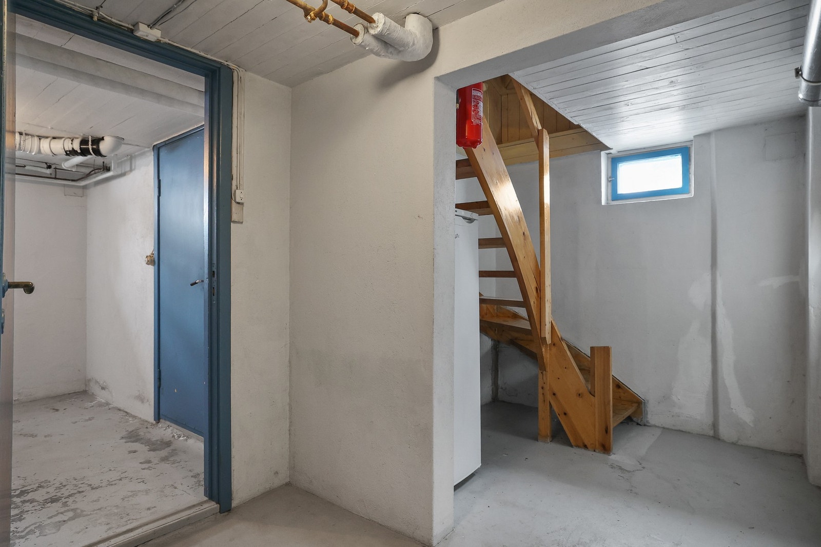 Trapperom kjeller Galleribilde