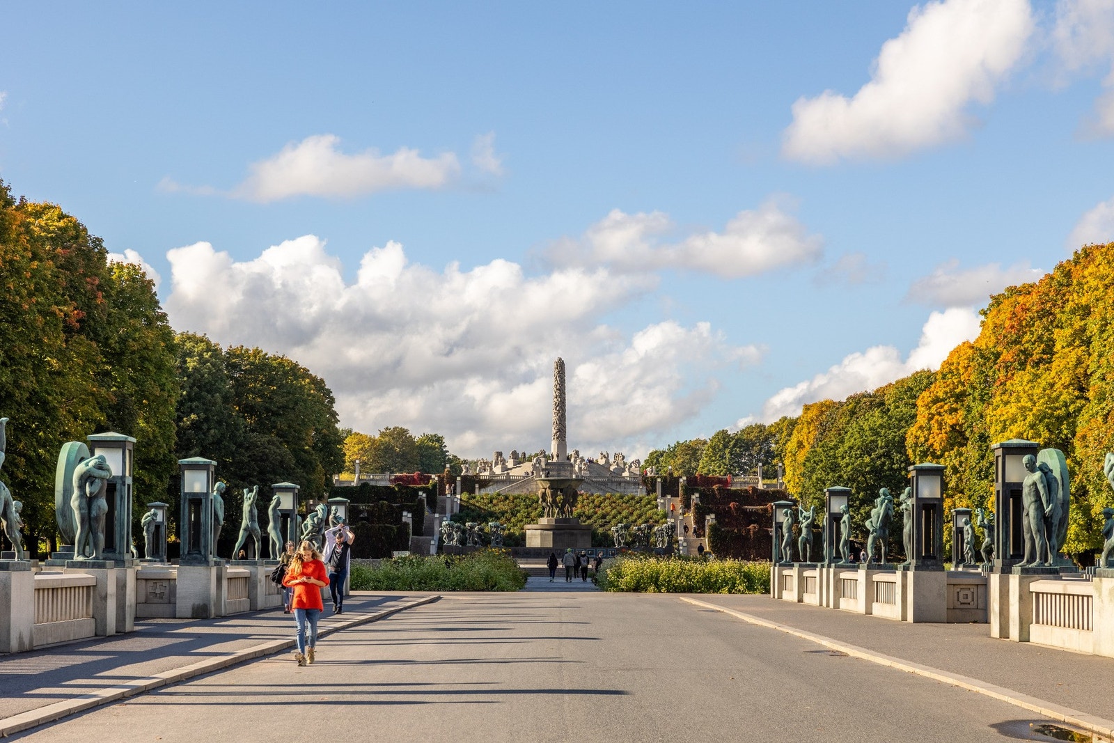 Av hyggelige søndagsturer har man Frognerparken like ved leiligheten. Galleribilde