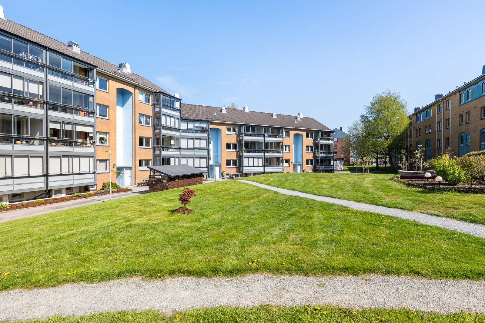 Leiligheten har flere populære turområder i nærområdet, både Sørmarka, Vannassen og Mosvatnet byr på flotte turstier for alle aldre Galleribilde