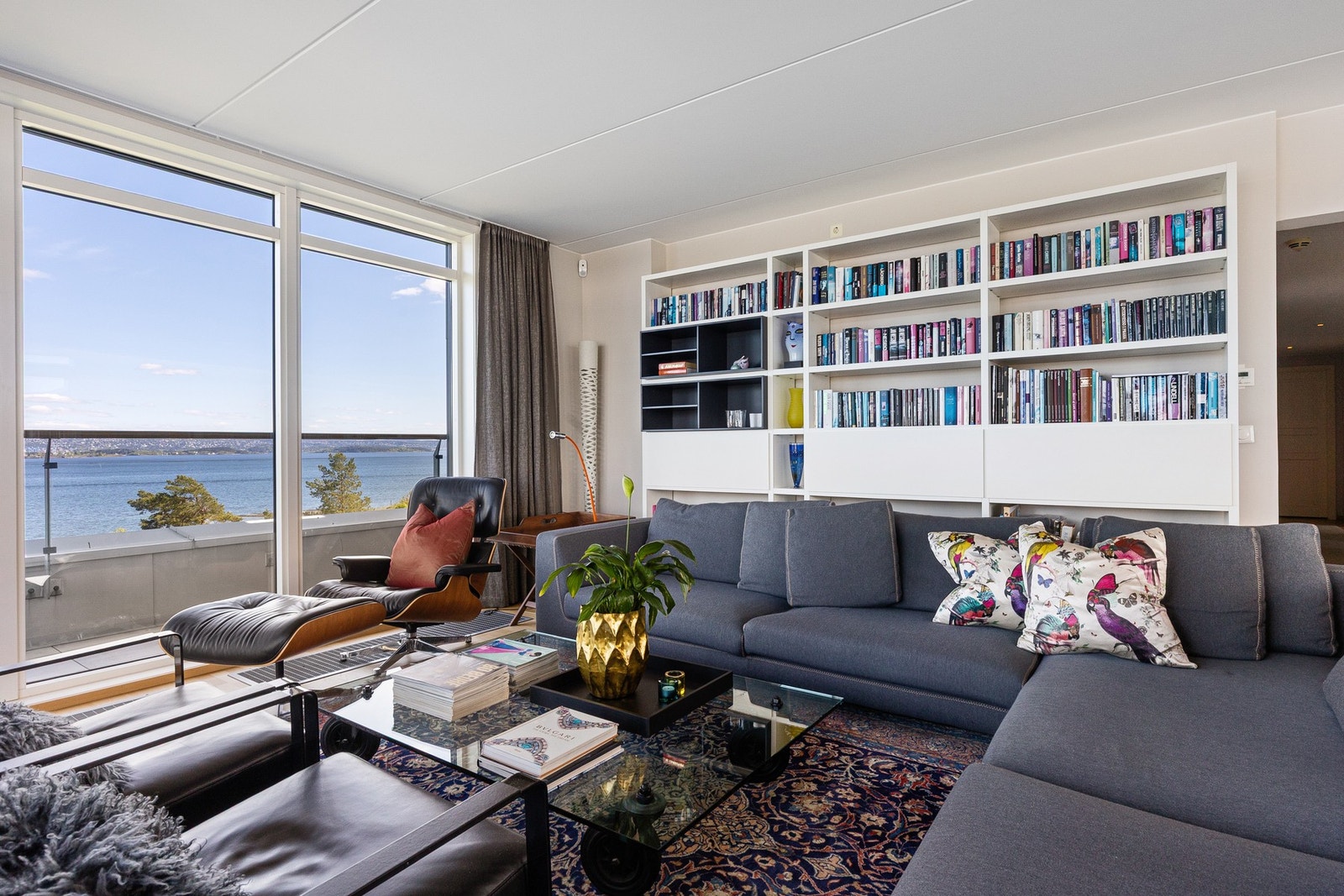 Parketten ble slipt i 2023. Galleribilde