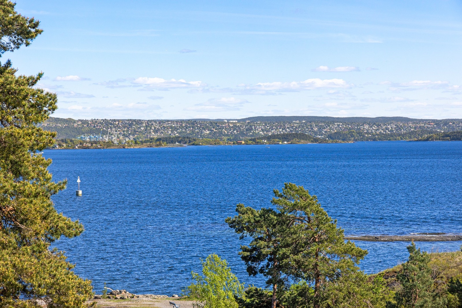 Sjøen som nærmeste nabo. Galleribilde