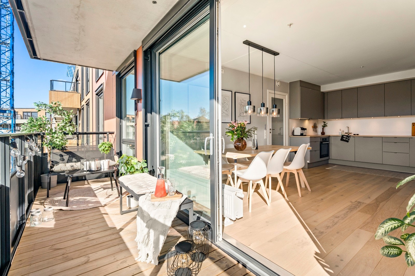 Velkommen til Sigurd Hoels vei 8 - Presentert av Emir Resulbegovic i Privatmegleren Panorama Galleribilde