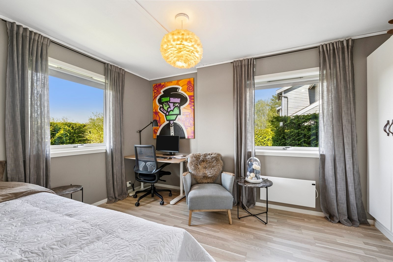 Soverom to har også plass til seng og garderobeskap. Galleribilde