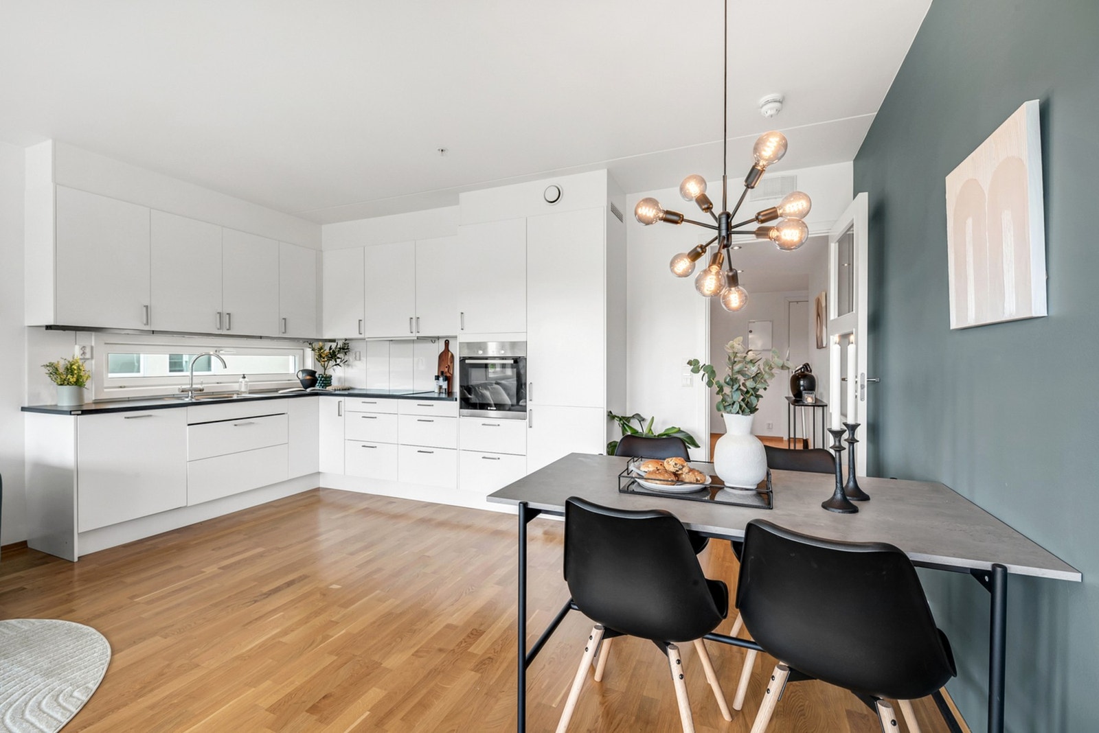 Plass til spisebord Galleribilde