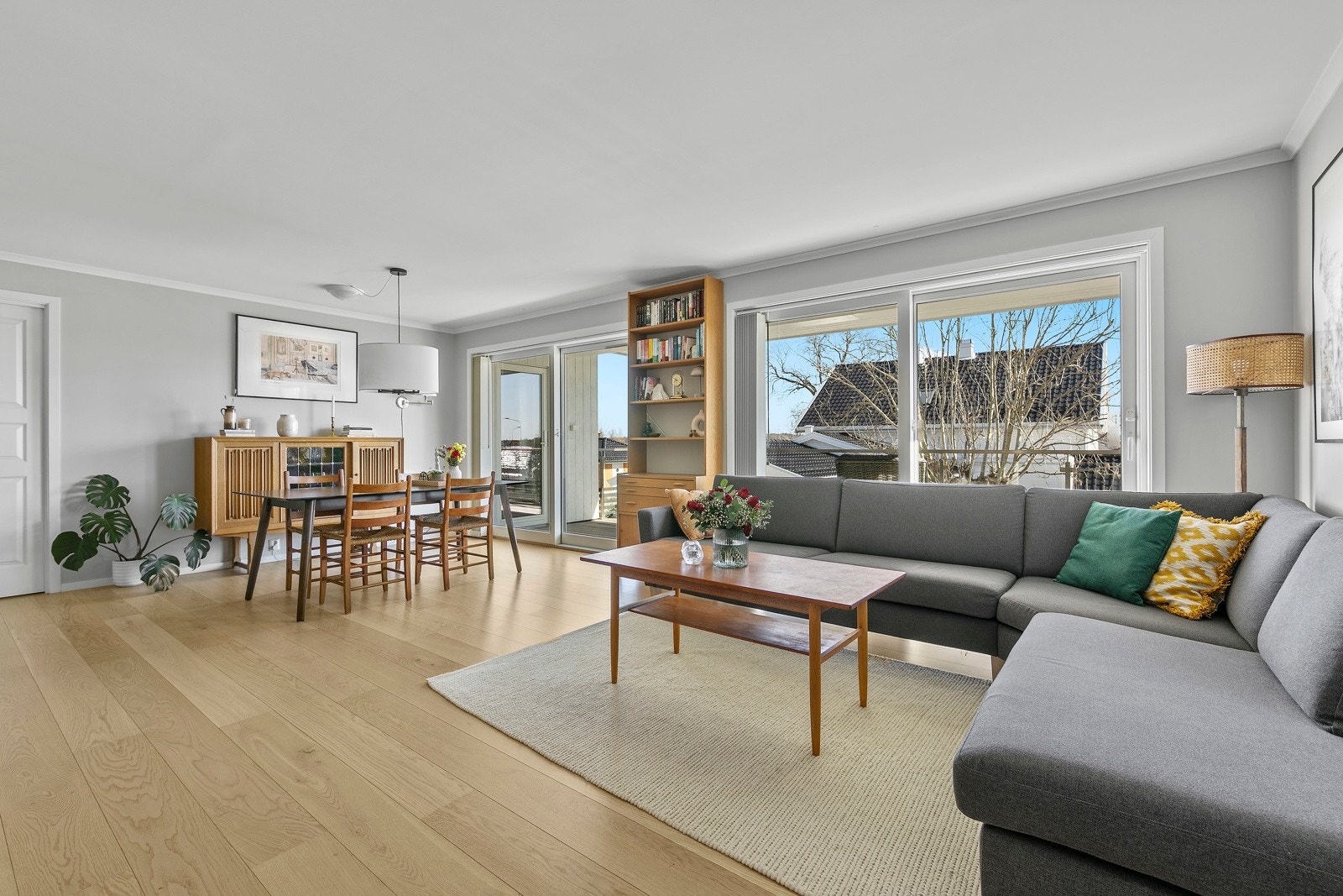 Leiligheten ligger sentralt til i Stavern med gåavstand til "alt" Galleribilde