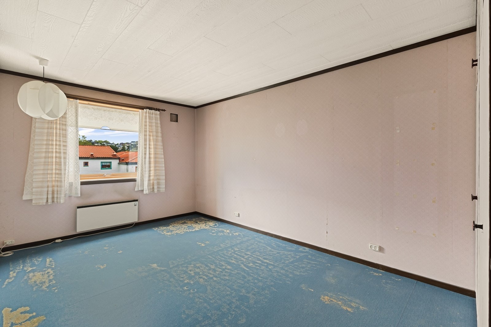 Det er totalt tre romslige soverom i boligen. Galleribilde