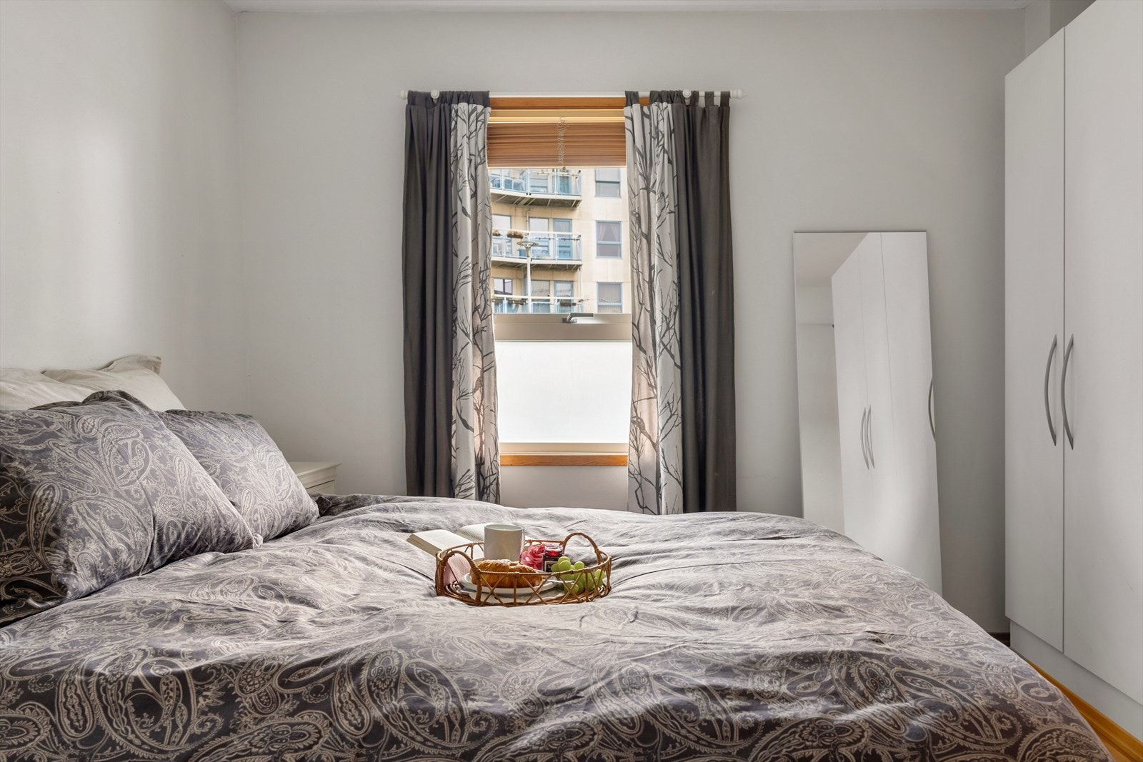 Soverom. Galleribilde