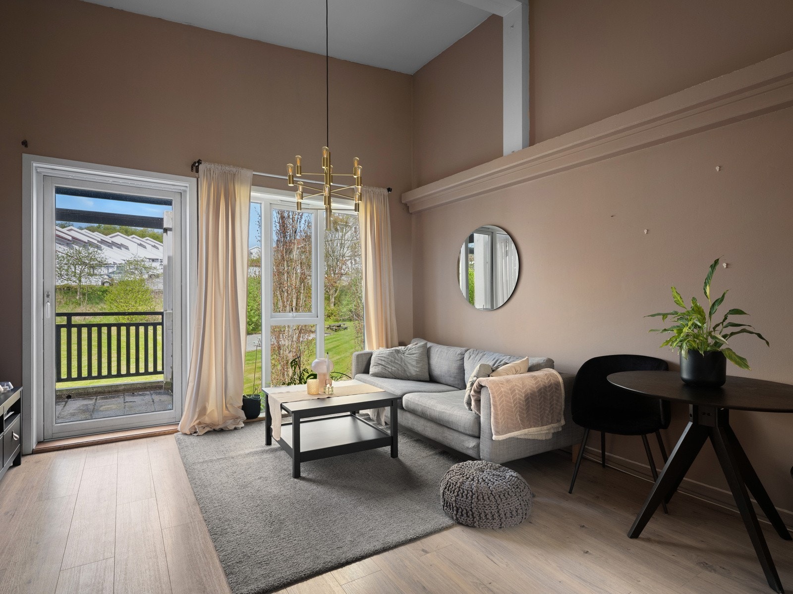 Svært god takhøyde bidrar til en god romfølelse Galleribilde