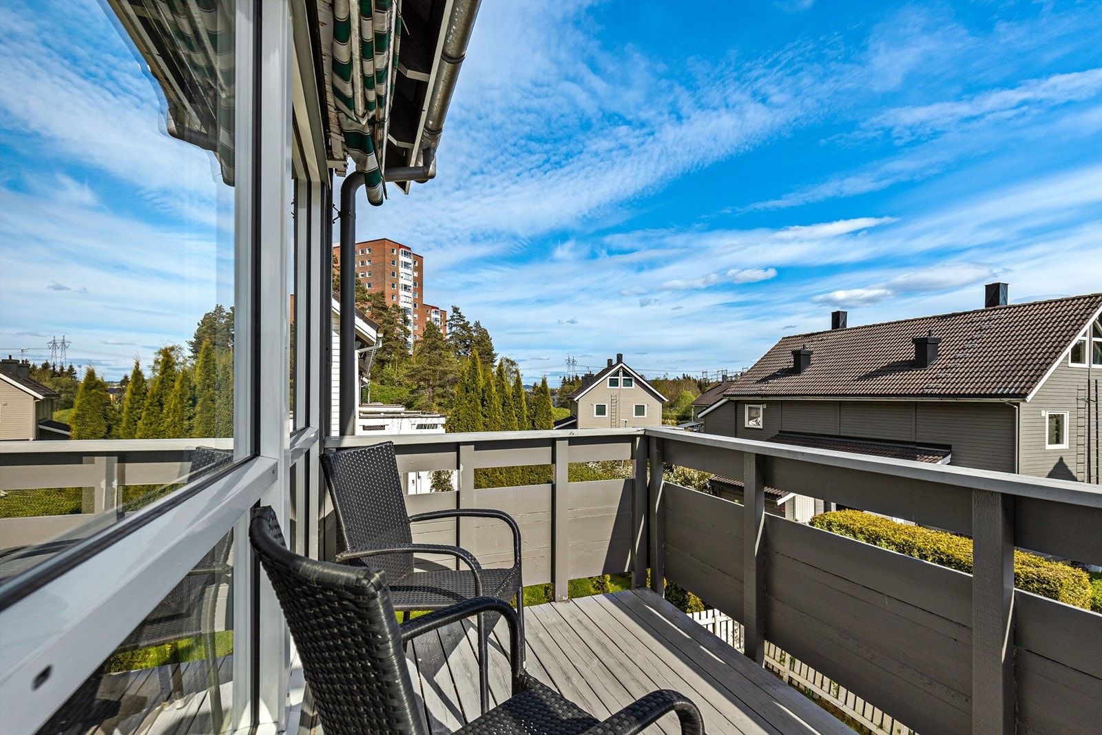 Her er det gode solforhold og en perfekt plass å nyte seg av årets varmere dager. Galleribilde