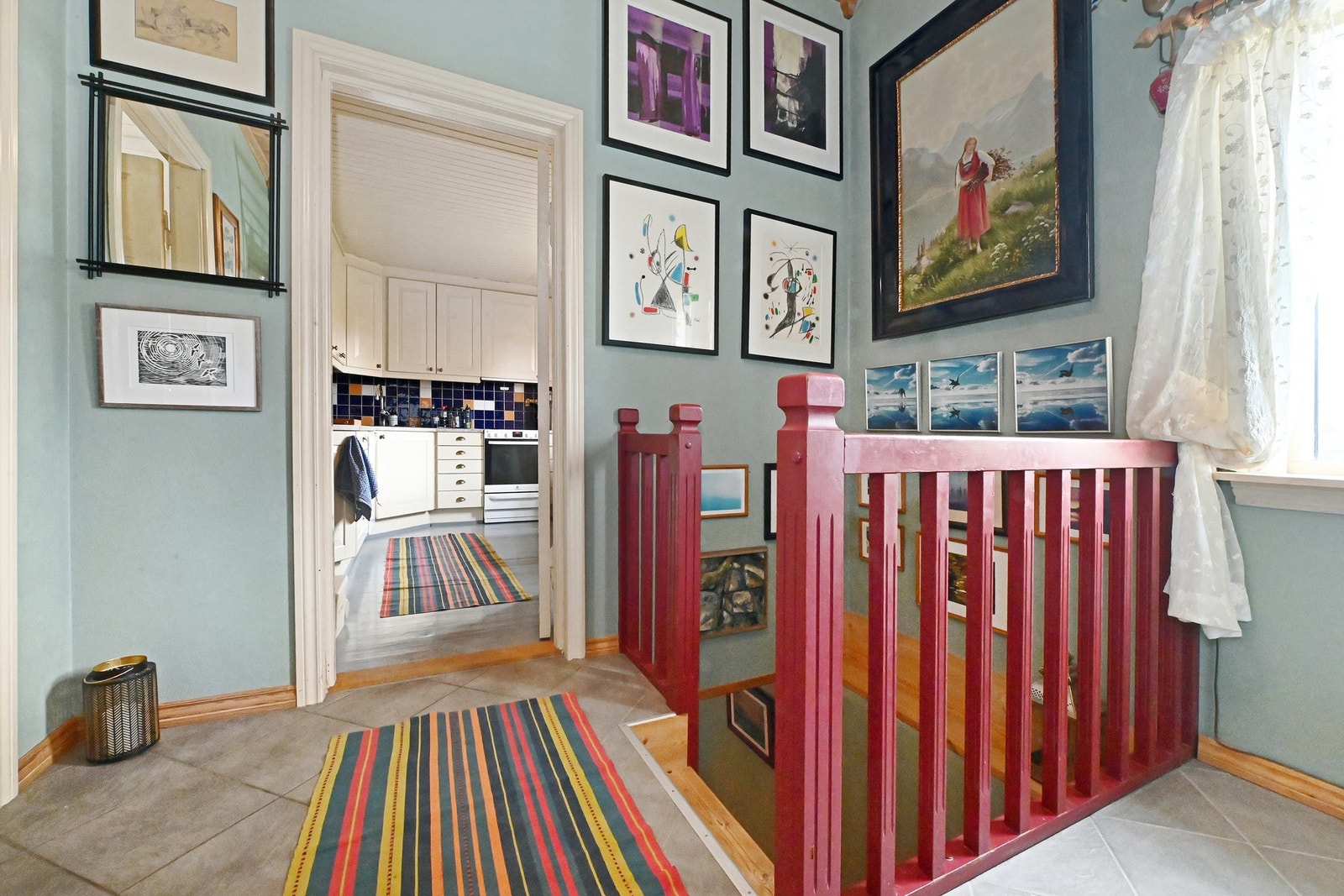 Gang andre etasje Galleribilde