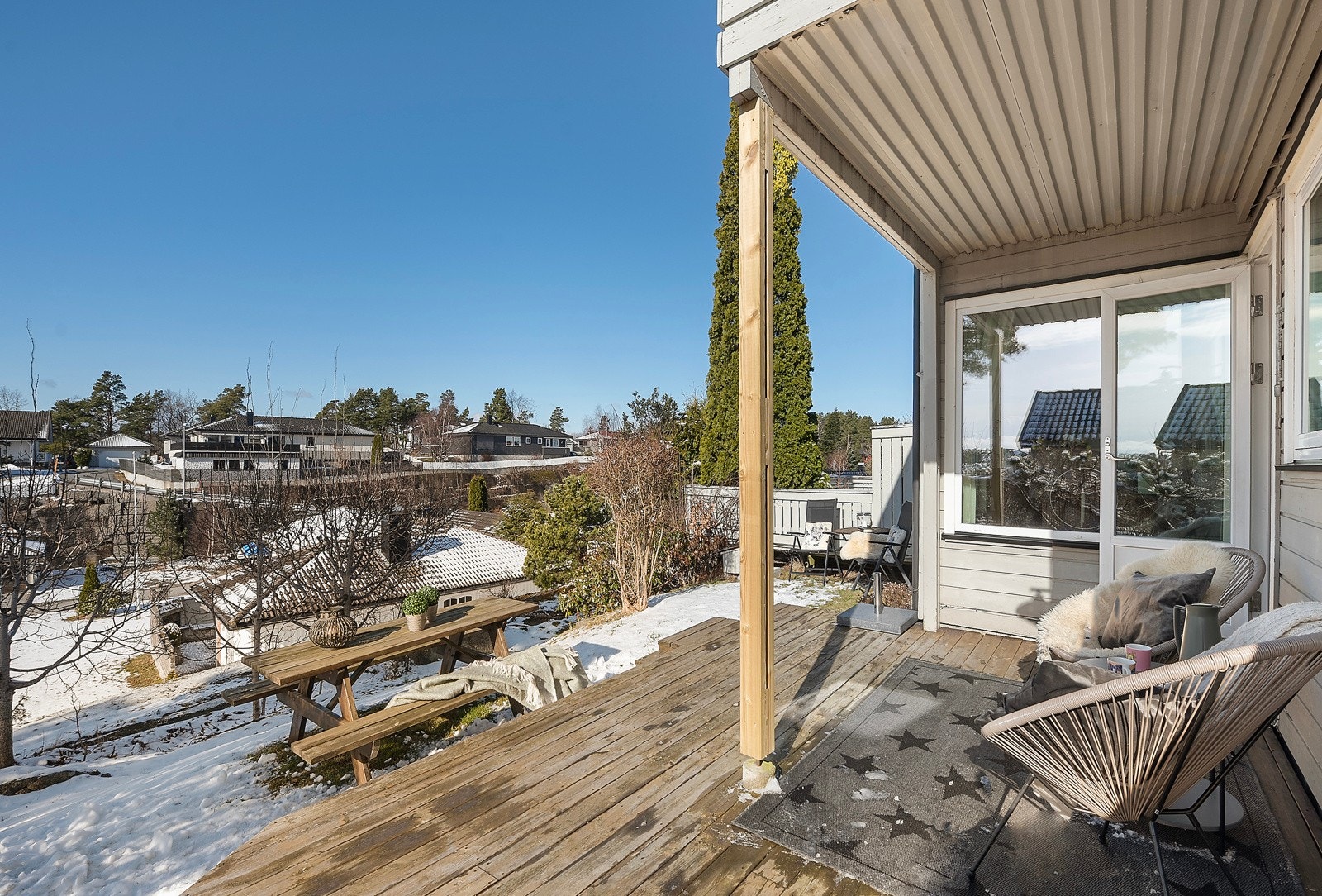 Her har man også sen kveldssol Galleribilde