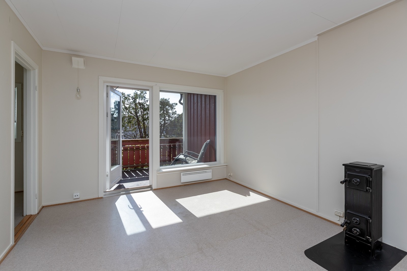 Mulighet for oppvarming med ved Galleribilde