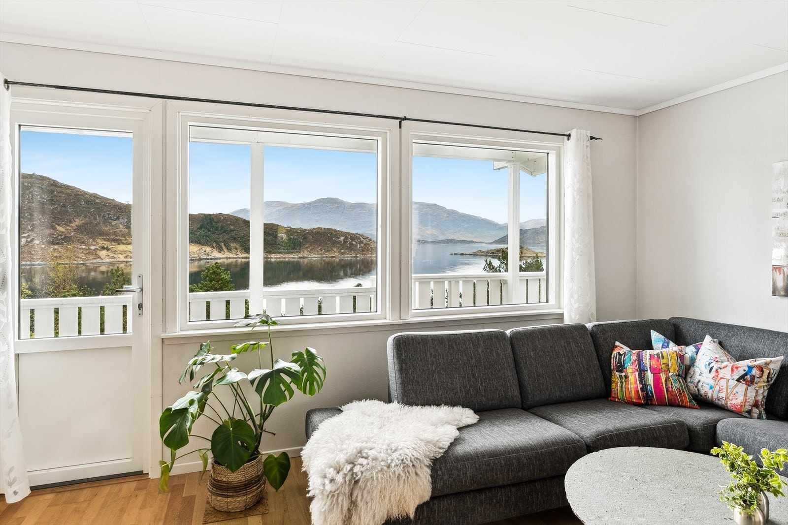 Tenk å ha denne utsikta frå di eiga stove! Galleribilde