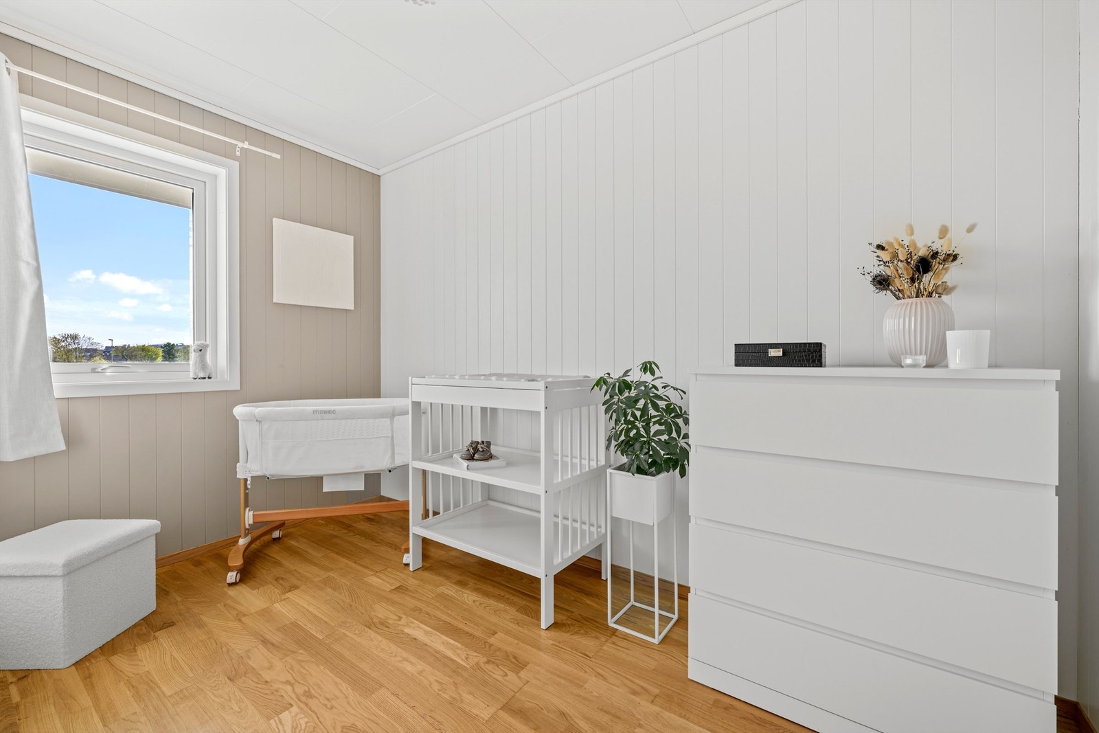 Soverom 2, passer som barnerom, gjesterom eller kontor. Alt etter dine behov. Galleribilde
