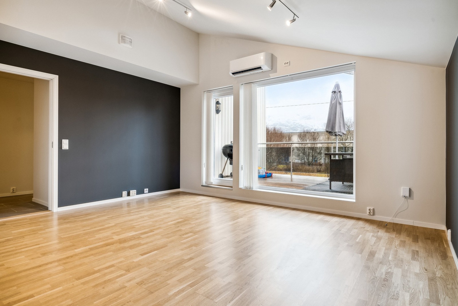 Installert varmepumpe sikrer en behagelig temperatur hele året Galleribilde