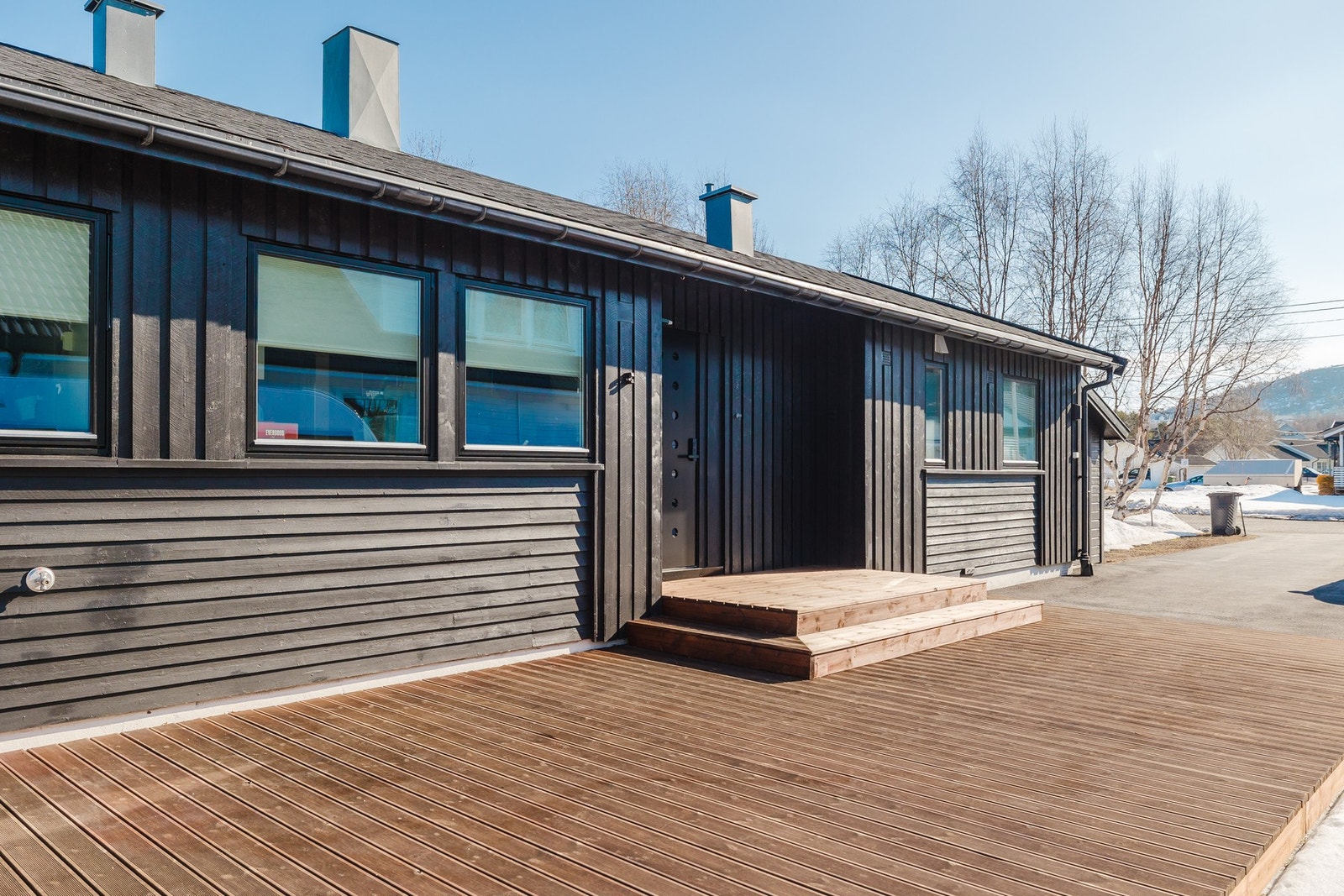 Stor platt ved inngangen Galleribilde