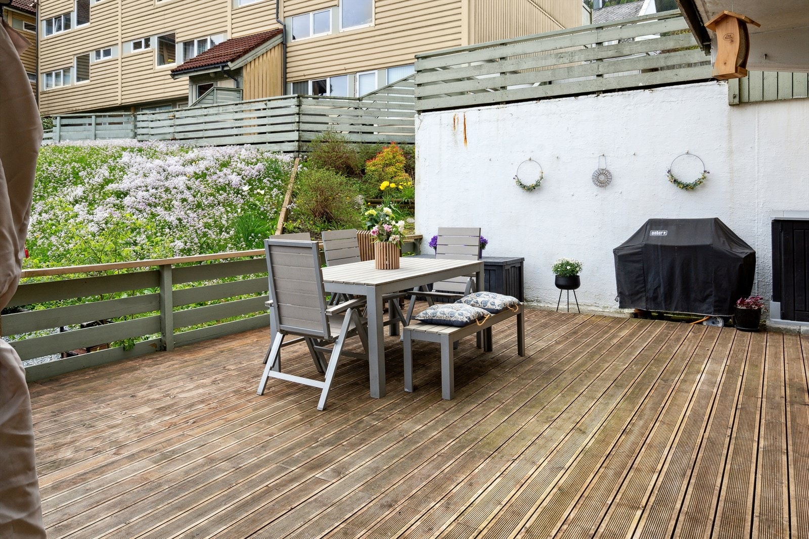 Borettslagets største terrasse kan nå bli din! Galleribilde