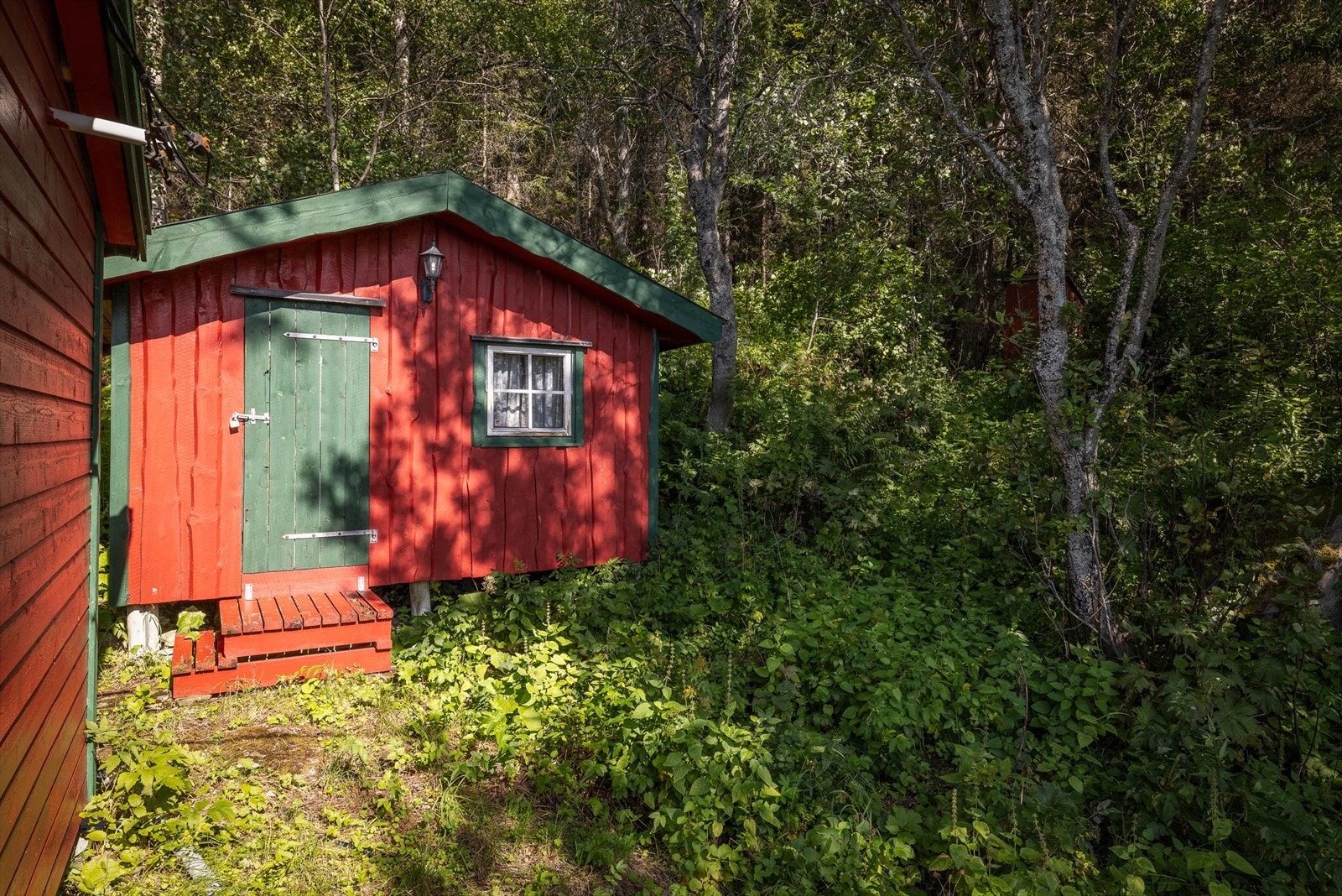 Anneks fra 2001. Inneholder gang og soverom Galleribilde