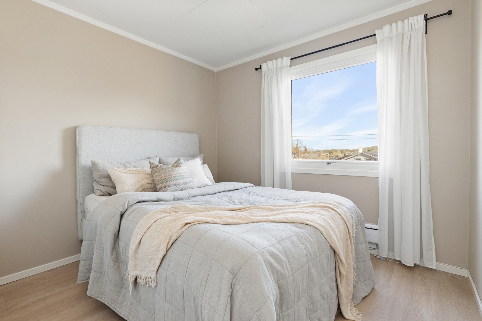 De øvrige rommene egner seg godt som barnerom, gjesterom eller kontor, Galleribilde