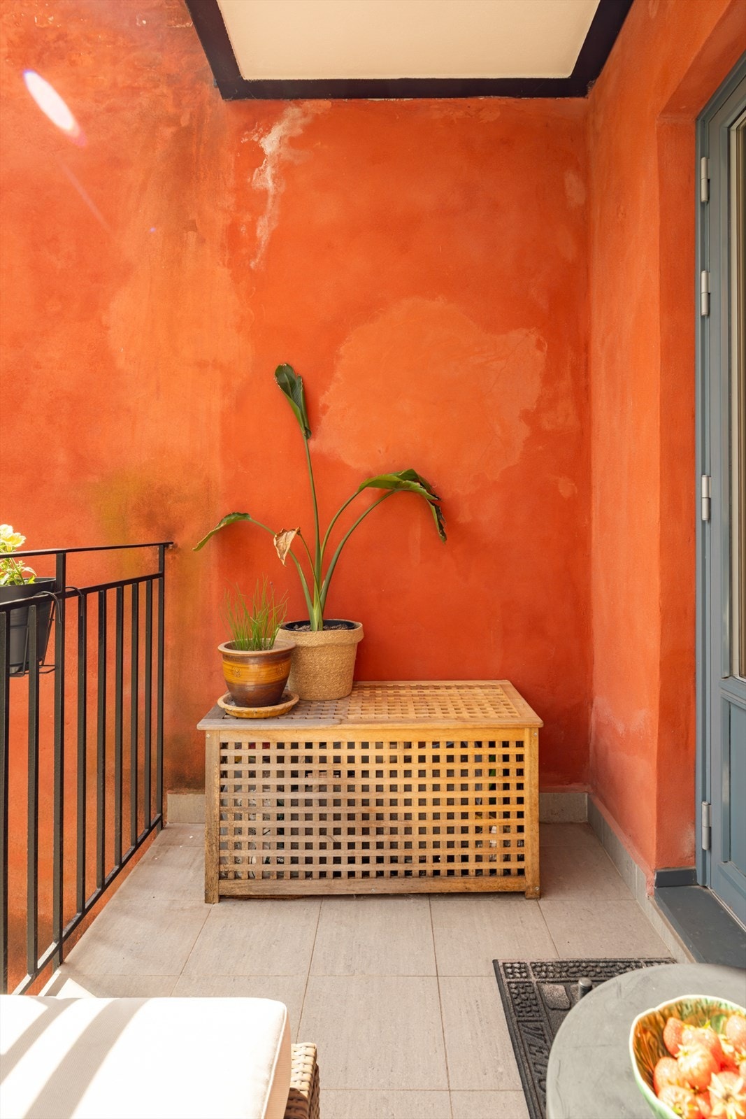 På sommerstid har du solen fra ca. 08:30 til 14.00. Galleribilde