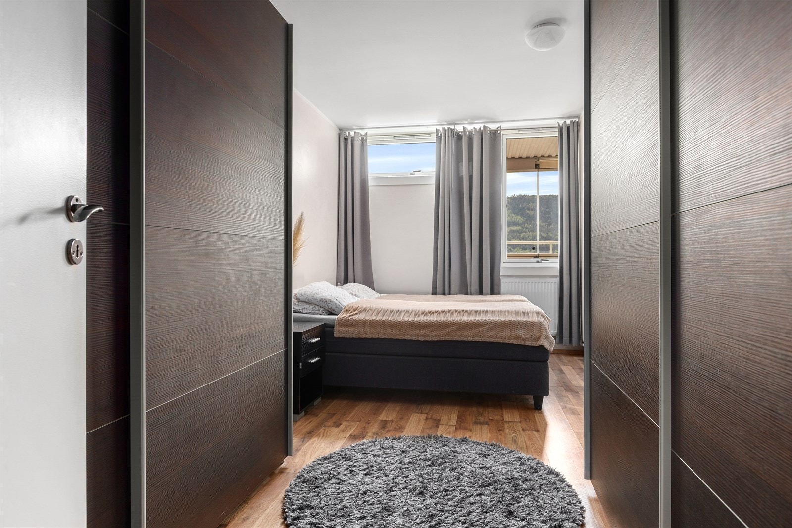 Meget romslig soverom Galleribilde