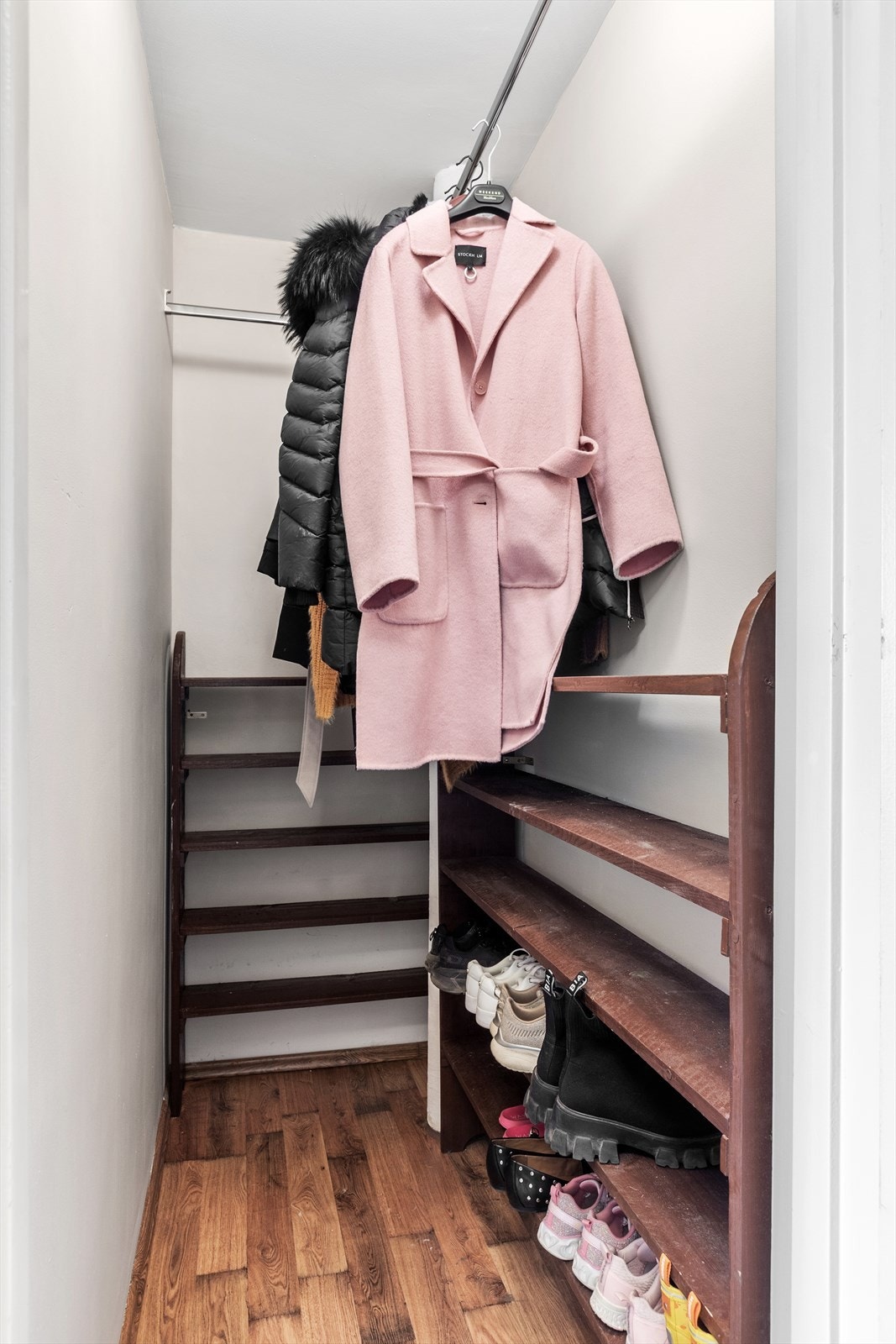 Praktisk med direkte tilknytning til bod fra gangen Galleribilde