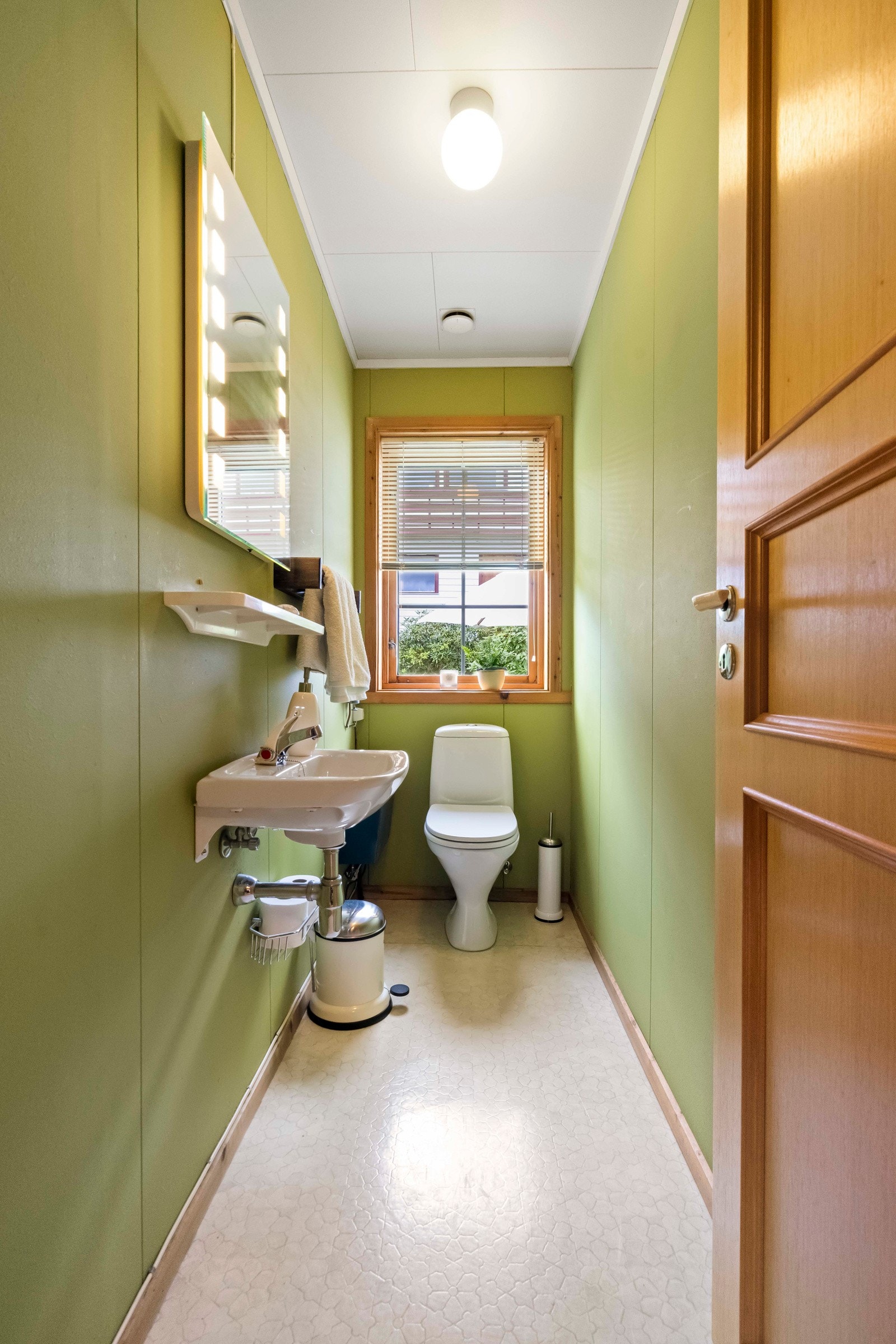 Gjestetoalett på hovedplan Galleribilde