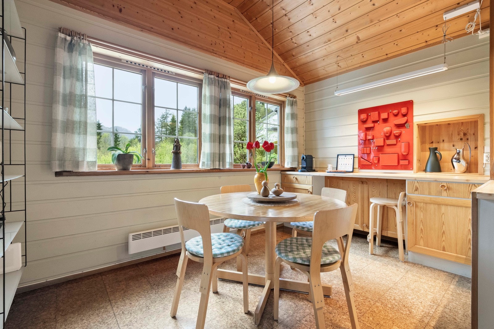 Flere vindo mot sør slipper inn godt med dagslys Galleribilde