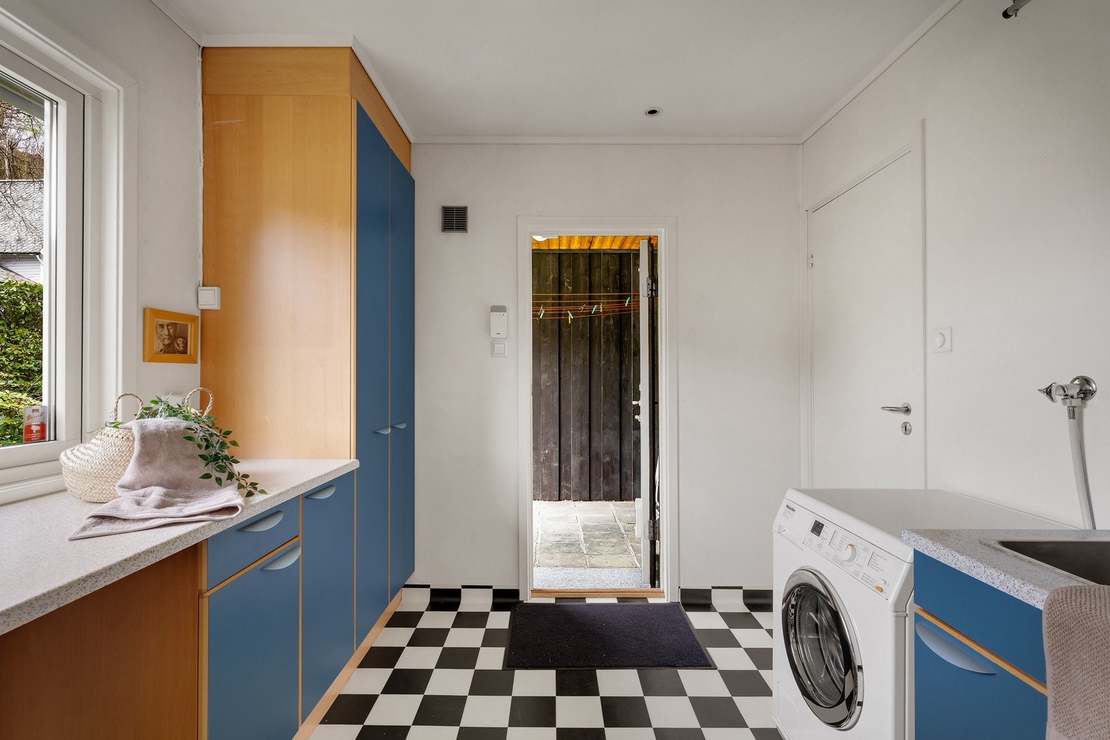 Grovkjøkken er praktisk i hverdagen. Galleribilde