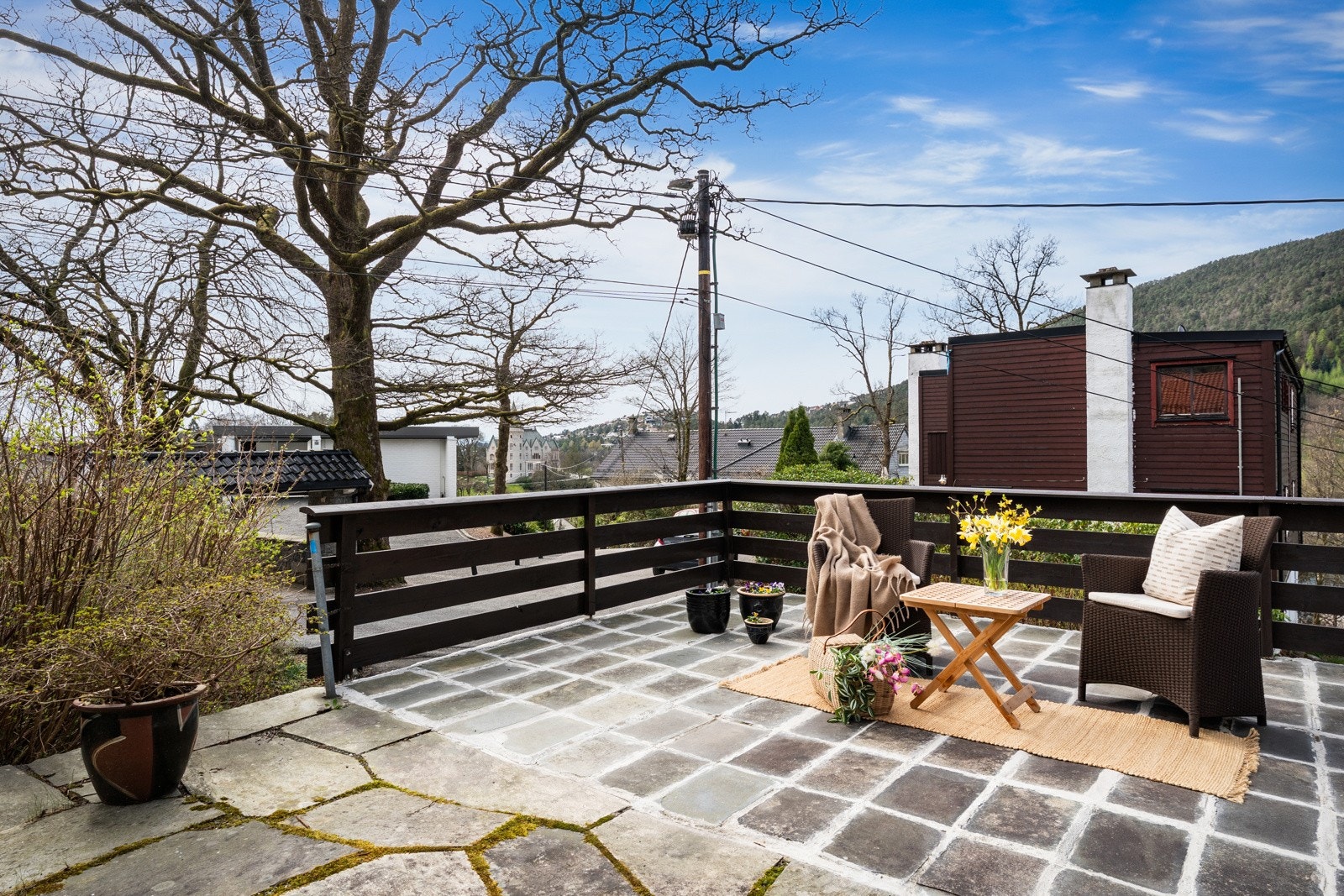 Fra terrassen over garasjen. Galleribilde