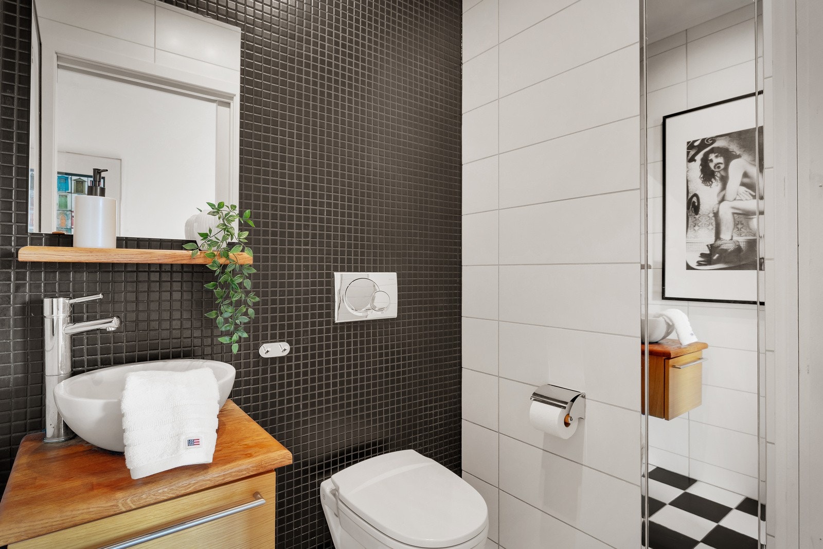 Toalettrom med gulvvarme. Galleribilde