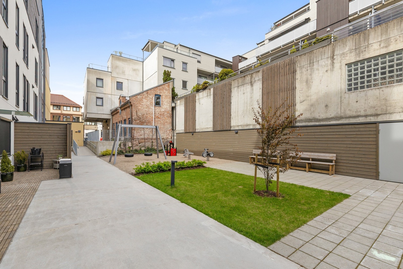 Felles lekeplass for de minste Galleribilde