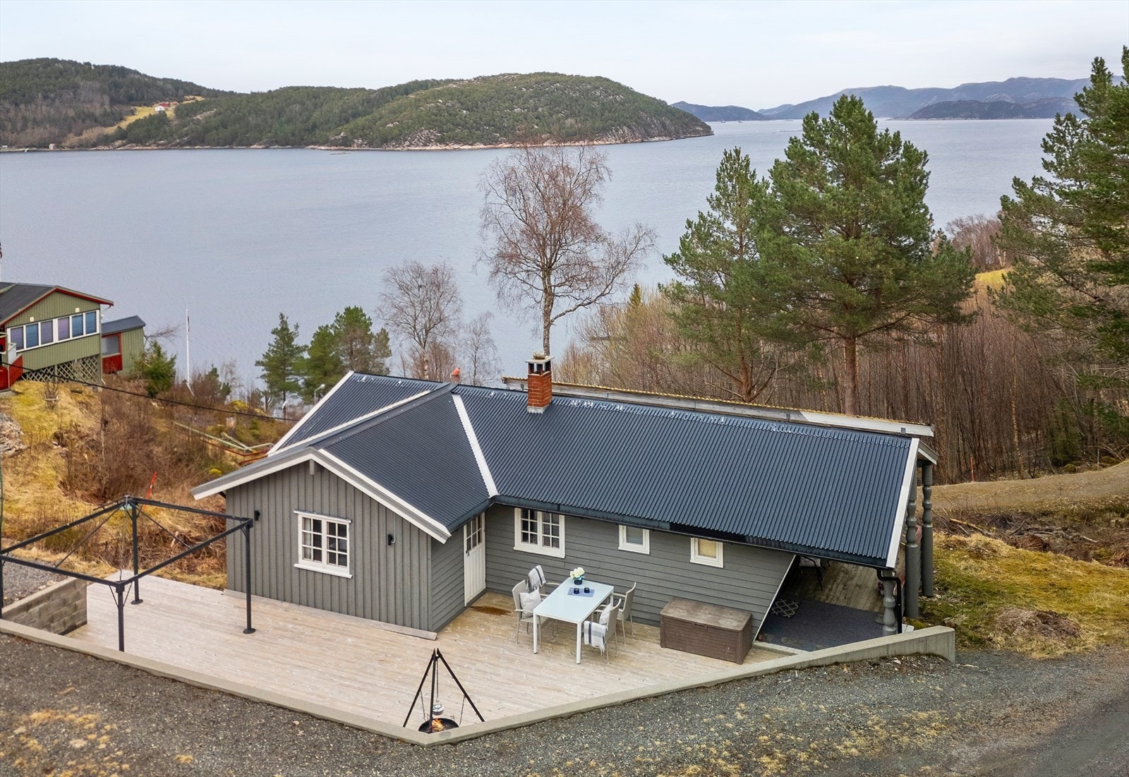 Terrassen har et totalt areal på hele 90 kvm! Galleribilde