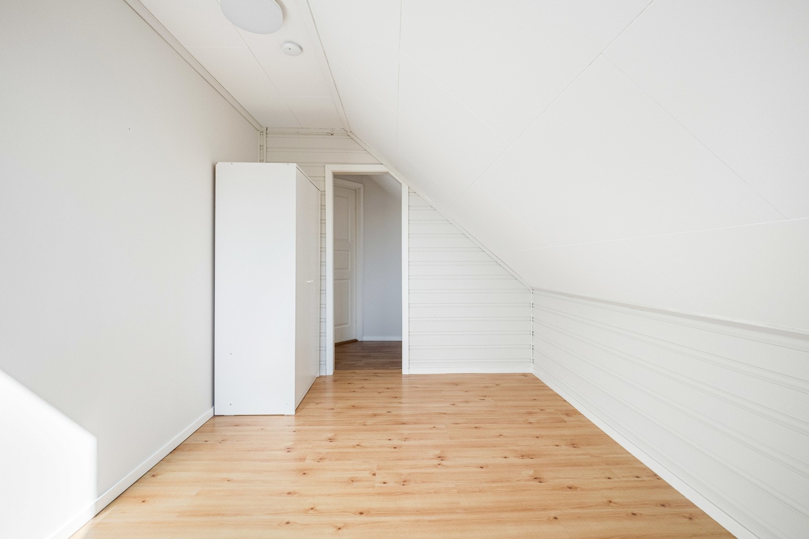 Med fem separate rom er det lett å tilpasse planløsningen etter både voksende barn og nye behov. Galleribilde