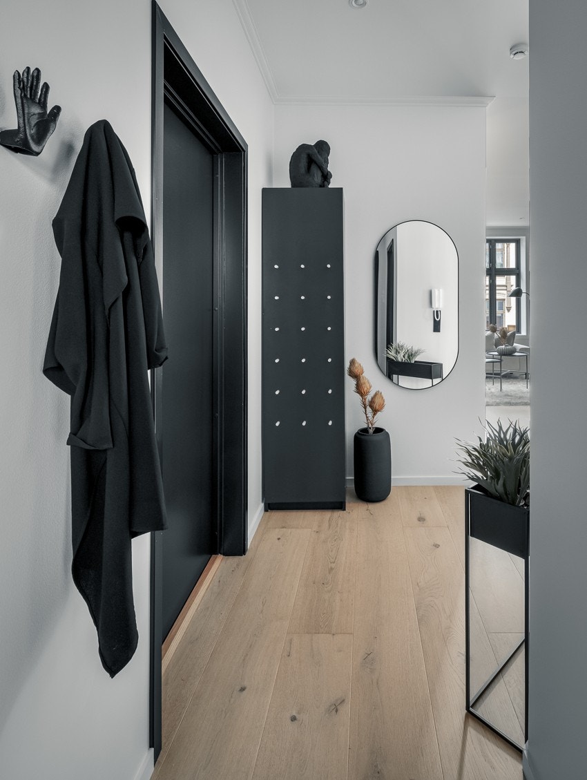 Videre fra gangen ligger stue, innredet som hovedsoverom. Galleribilde