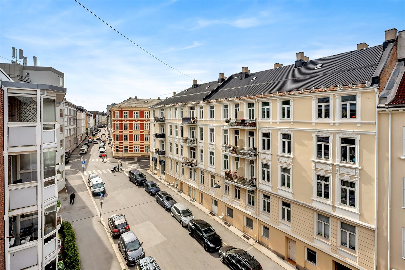 På balkongen er det plass til utemøblement og beplanting. Galleribilde