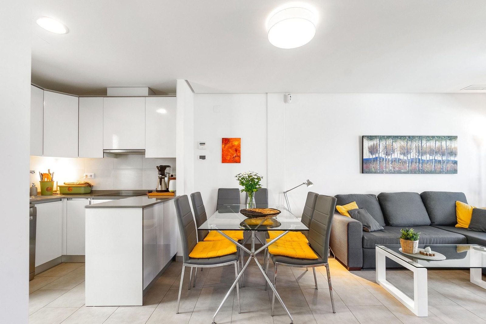 Kjøkken stue/spisestue Galleribilde