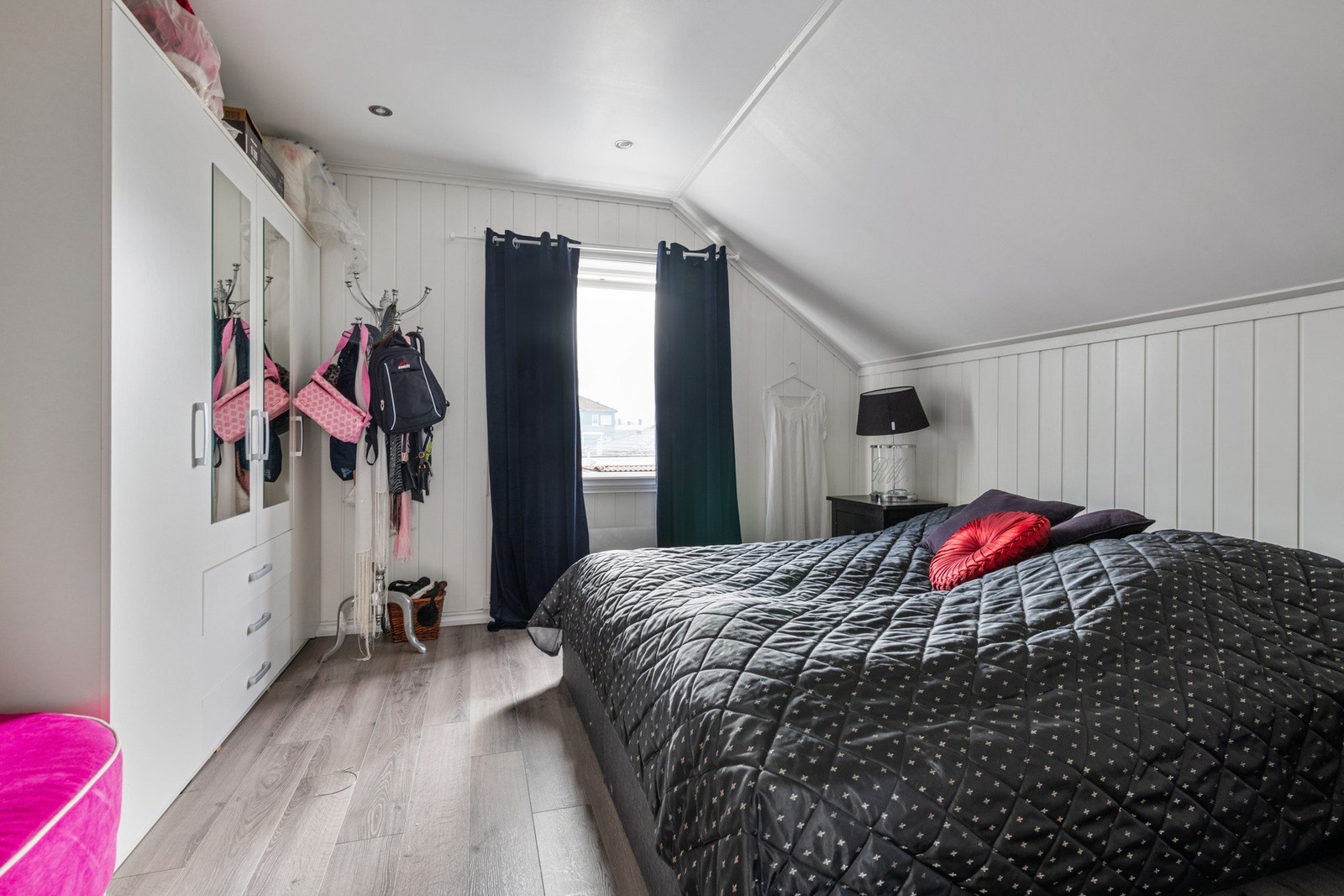 Stort soverom med god standard. Galleribilde