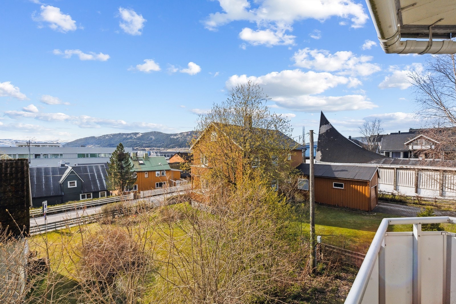 Utsikt fra balkong Galleribilde