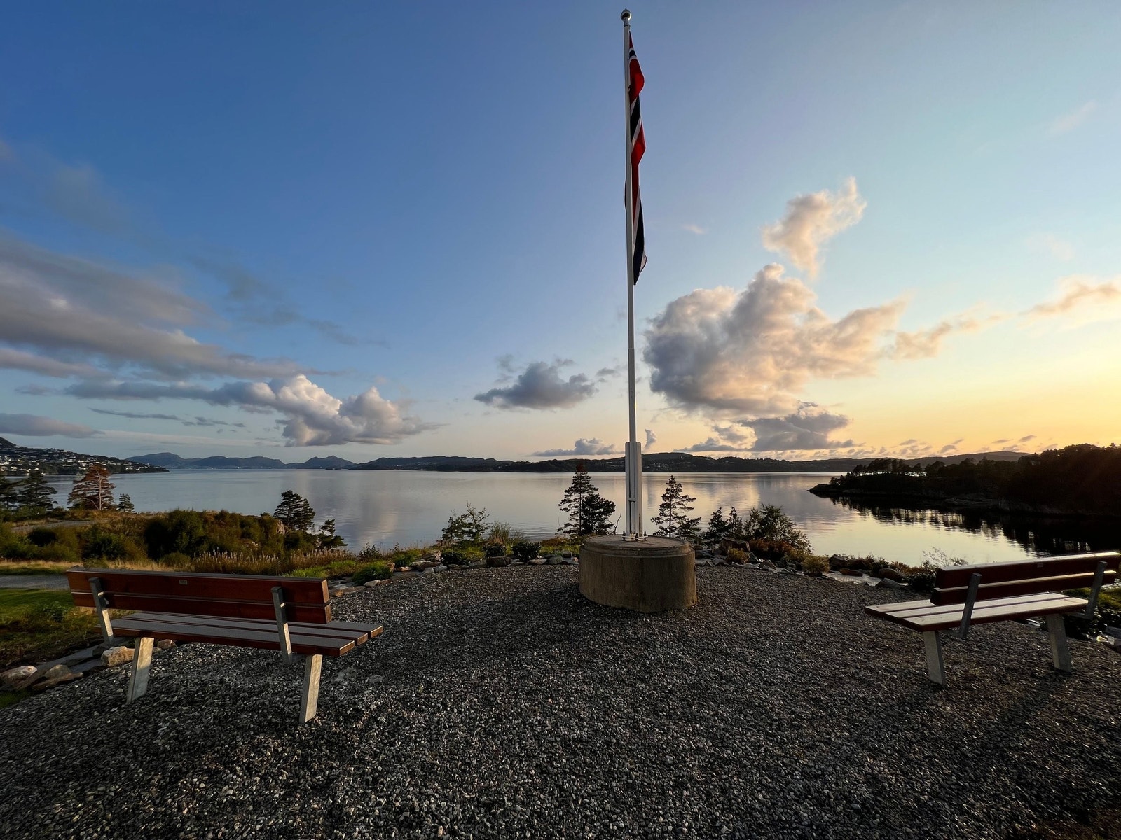 Nydelig beliggenhet nær sjø. Galleribilde