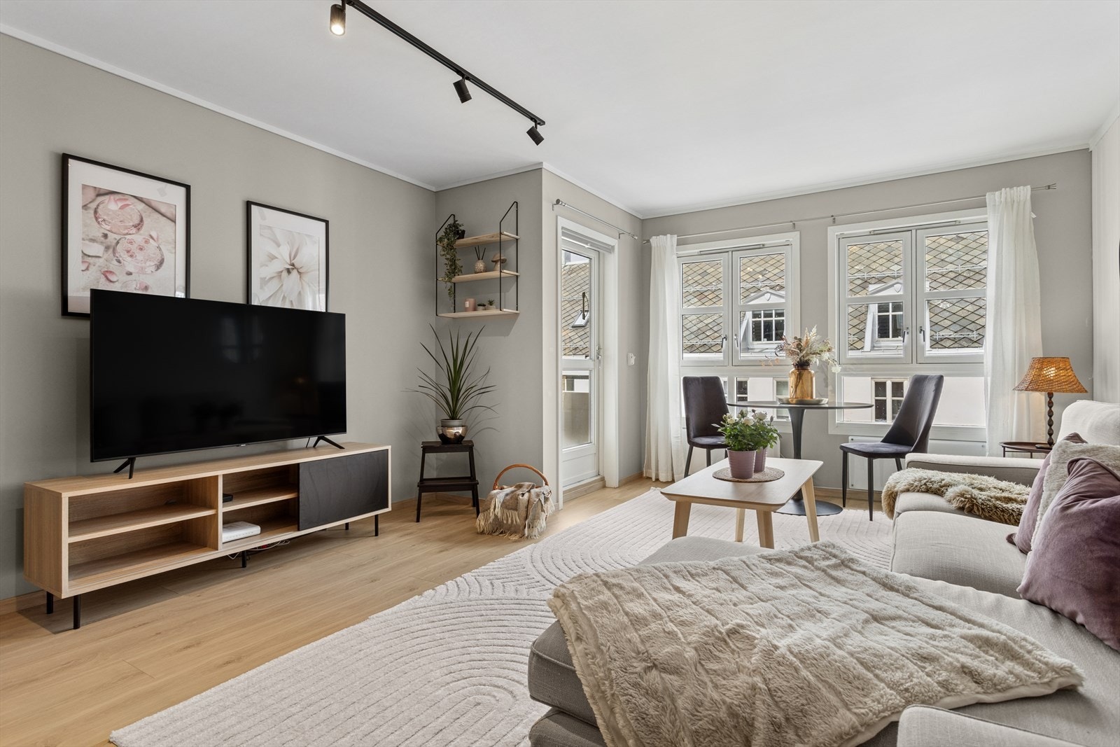 Velkommen til Ulstadløkkveien 5 Galleribilde