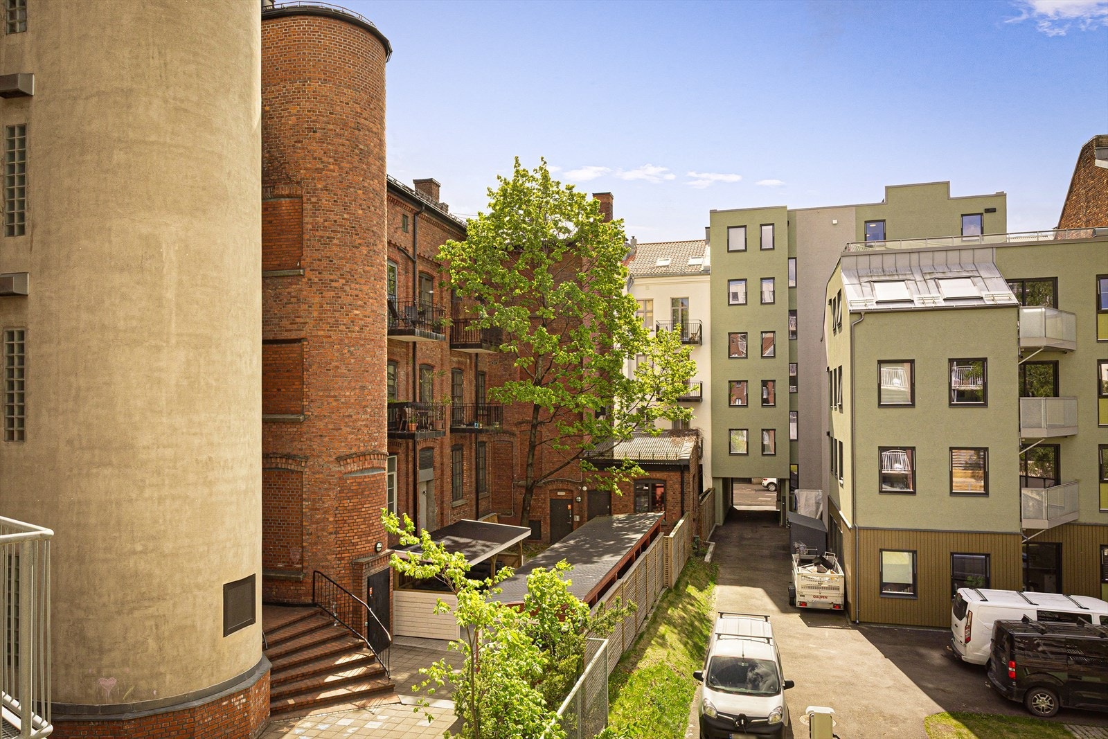 Leiligheten ligger vendt mot rolig bakgård. Galleribilde