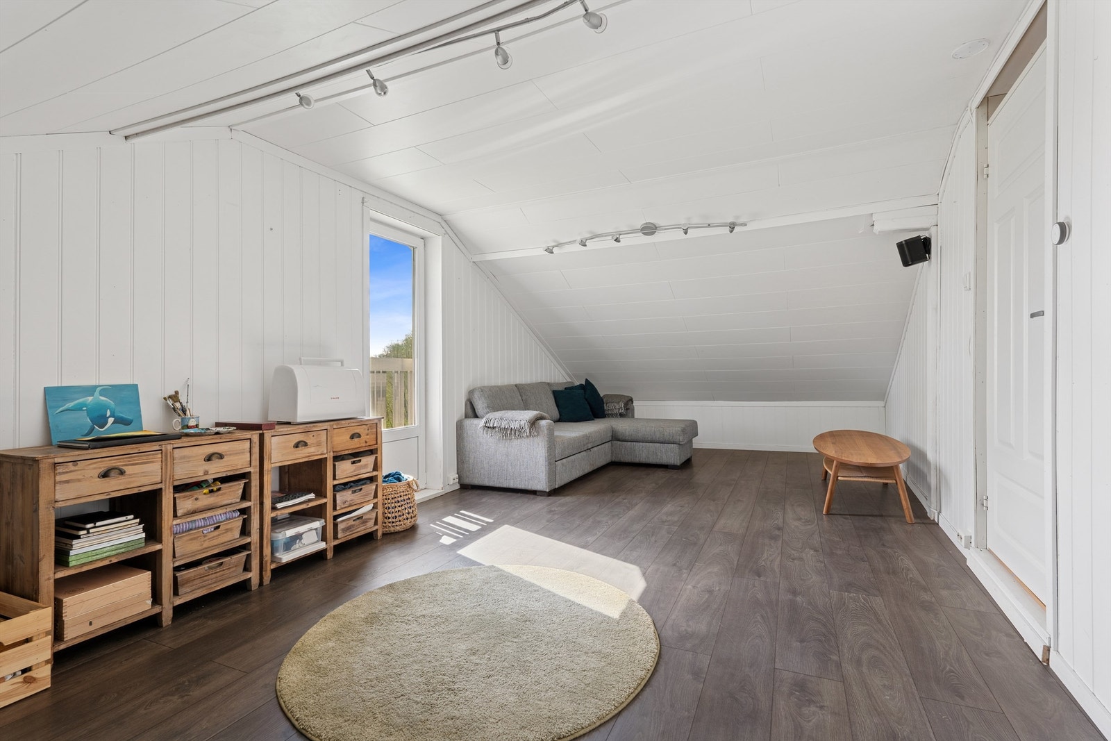 De to rommene i loftsetasjen er av god størrelse. Galleribilde