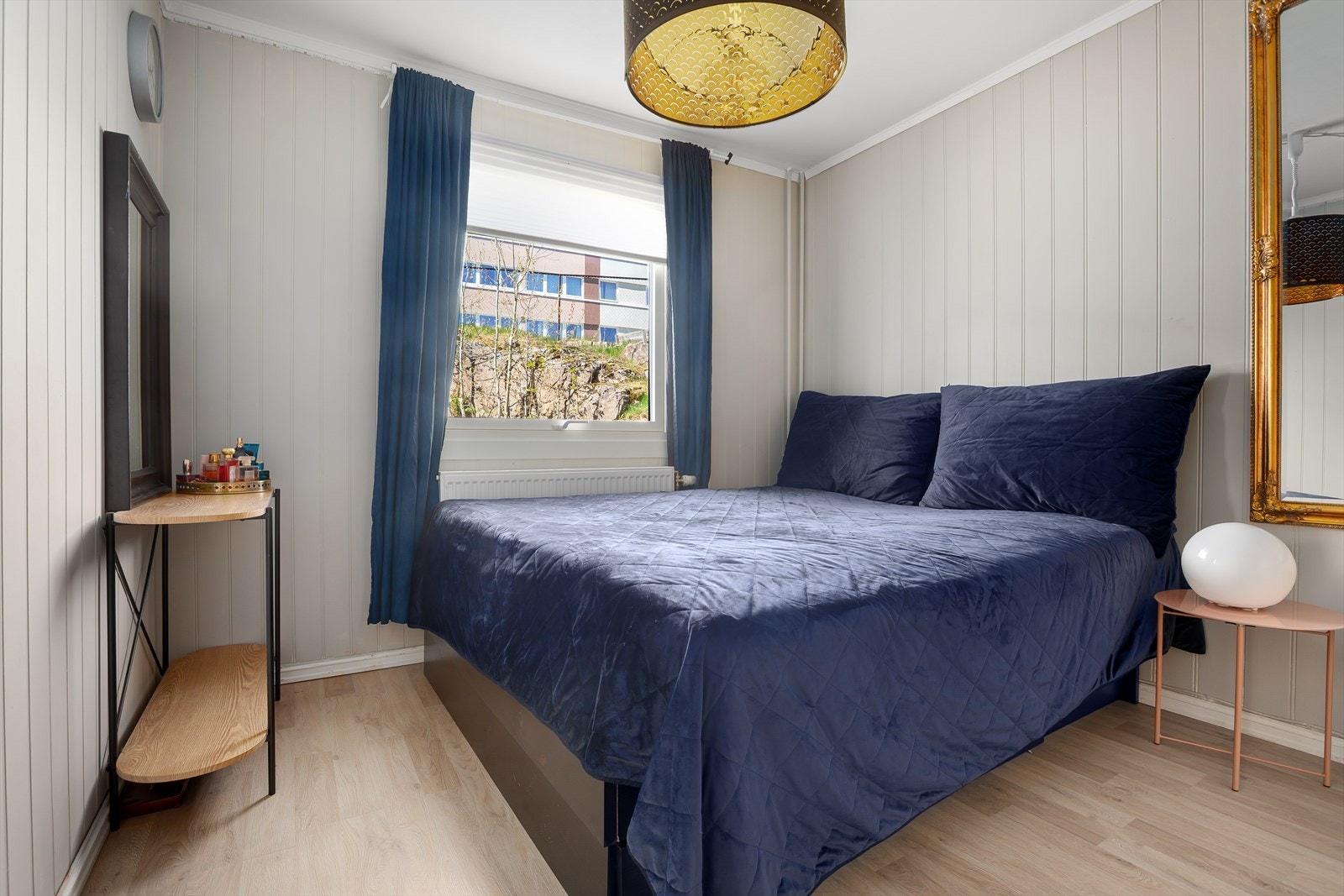 Rommet er vendt mot et stille område Galleribilde