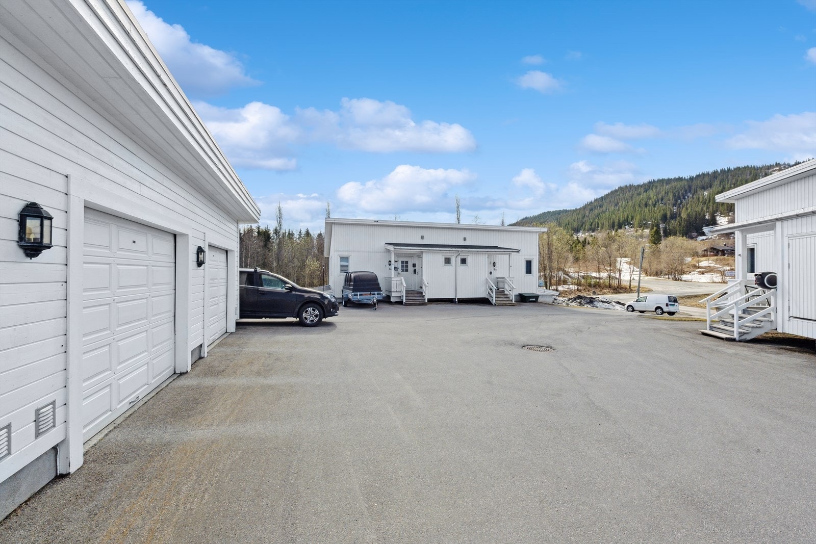 Gårdsplass Galleribilde