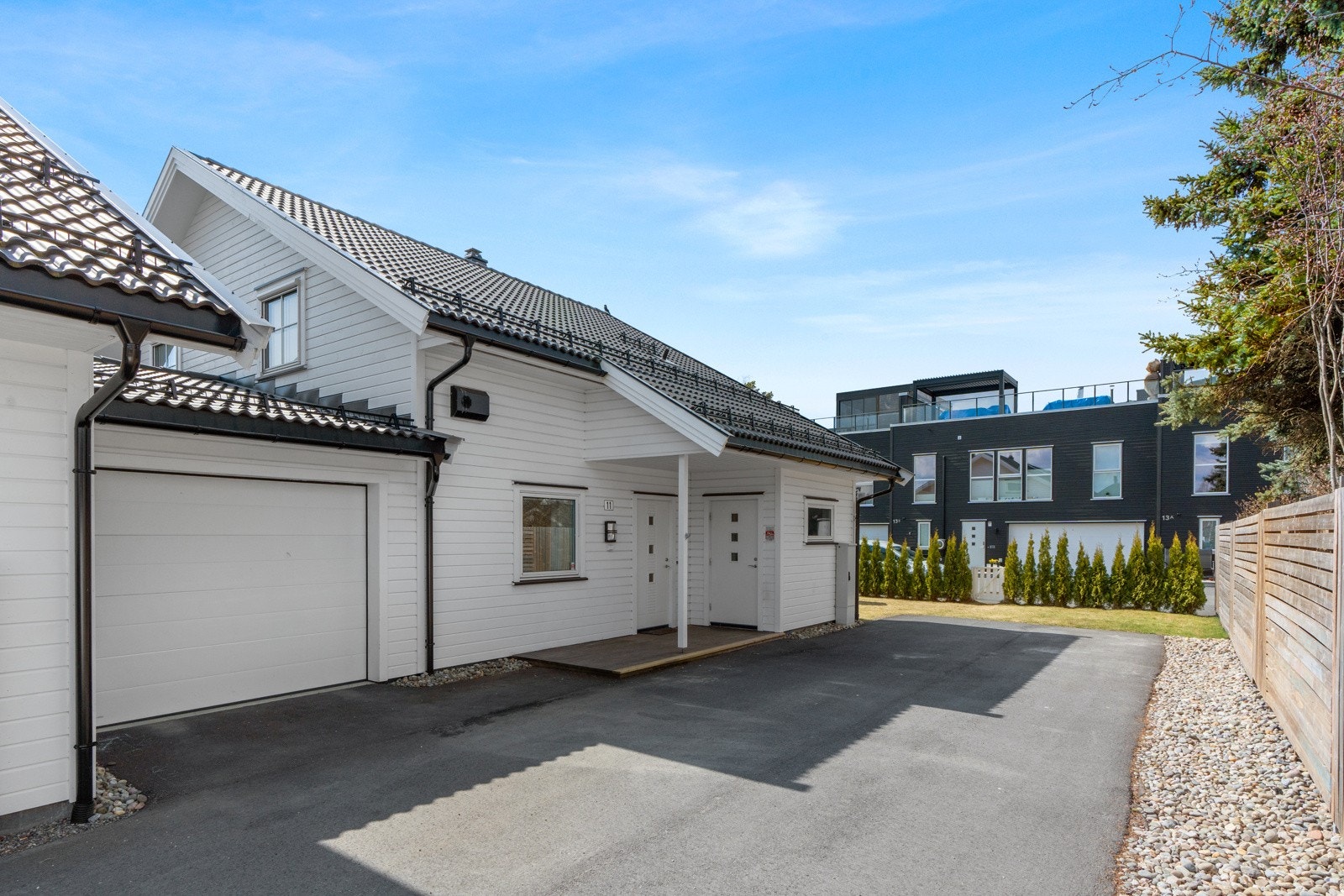 Velkommen til Nordskog 11, presentert av Schala & Partners ved Henrik Jensen, tlf. 996 92 427. Galleribilde